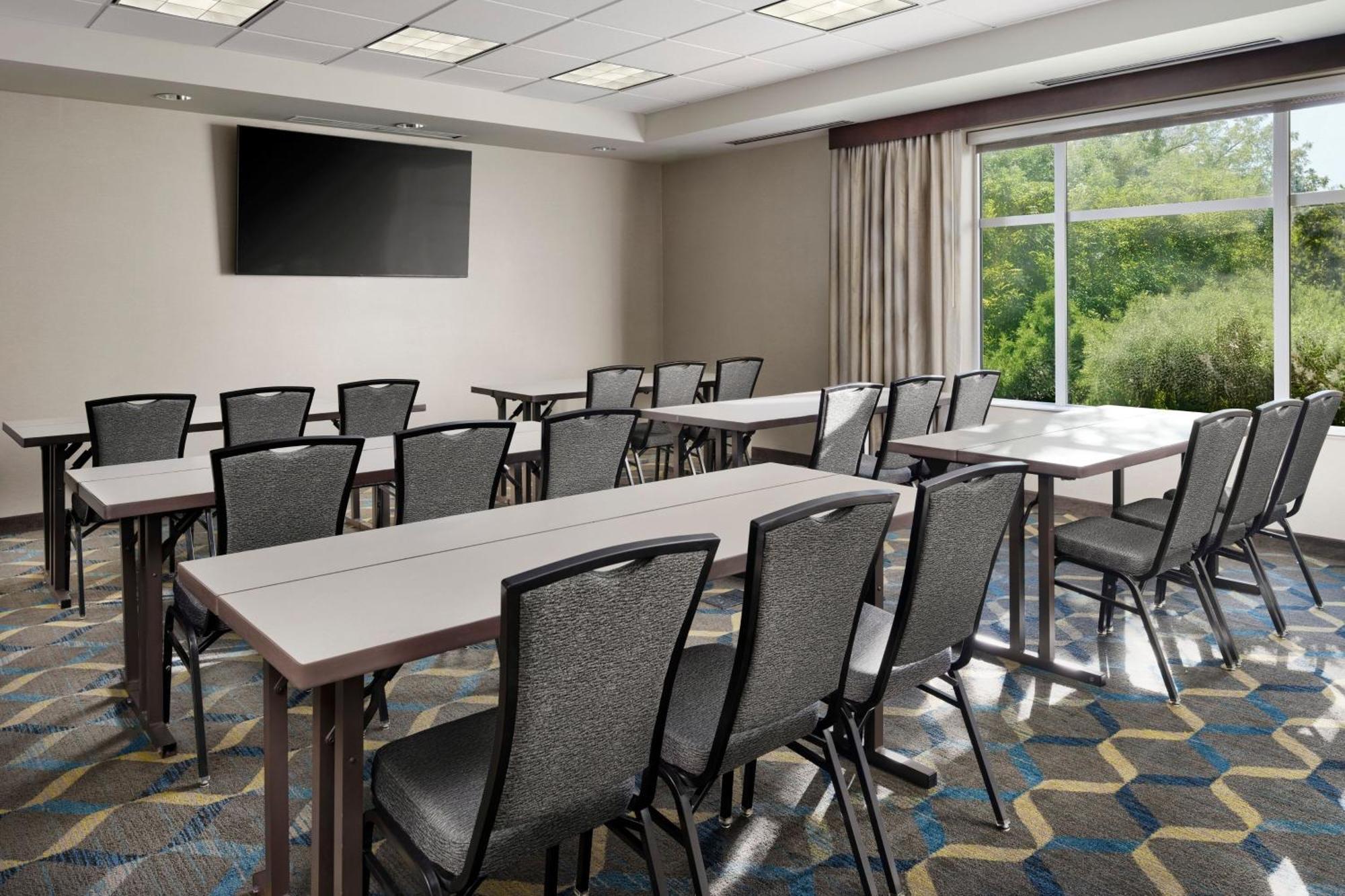 Residence Inn By Marriott Austin Lake Austin/River Place Four Points Exterior photo